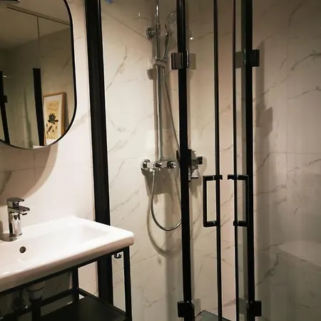 Przystan Dobrej Energii, Caloroczne Z Goraca Balia Z Hydromasazem Prázdninový dům Kladsko