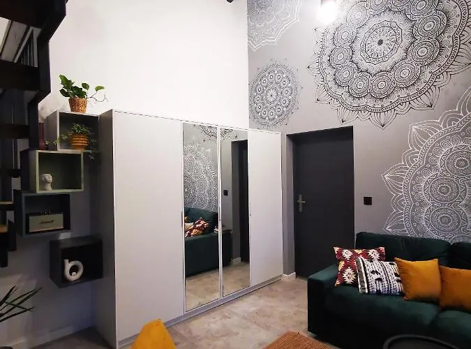 Przystan Dobrej Energii, Caloroczne Z Goraca Balia Z Hydromasazem *