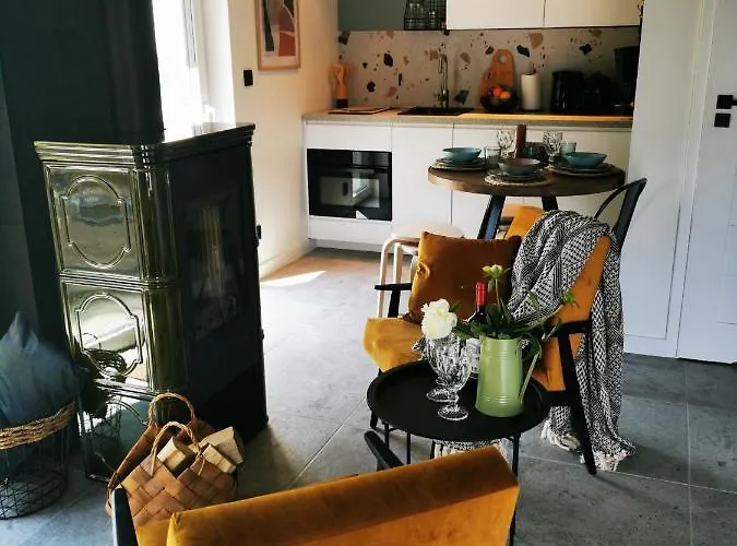 Przystan Dobrej Energii, Caloroczne Z Goraca Balia Z Hydromasazem Holiday home Klodzko