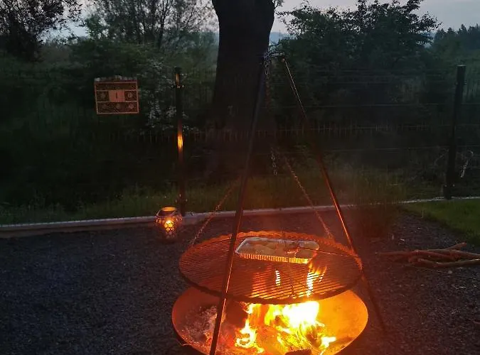 Holiday home Przystan Dobrej Energii, Caloroczne Z Goraca Balia Z Hydromasazem Klodzko